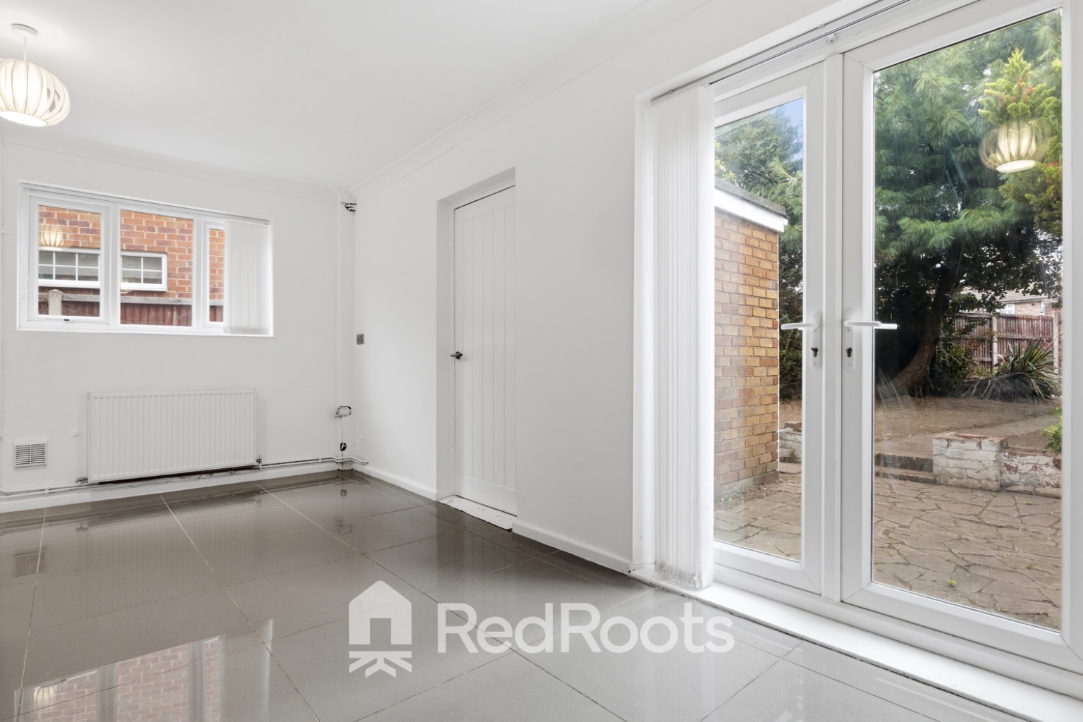 3 bed semi-detached house for sale in Doncaster Road, Kirk Sandall, Doncaster, DN3 - Property Image 6