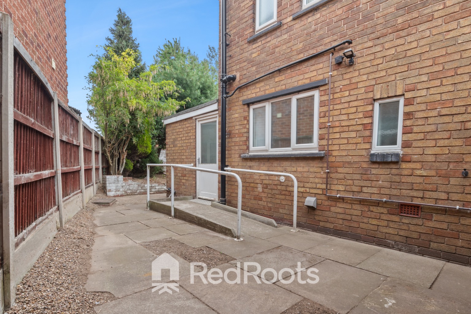 3 bed semi-detached house for sale in Doncaster Road, Kirk Sandall, Doncaster, DN3 - Property Image 23