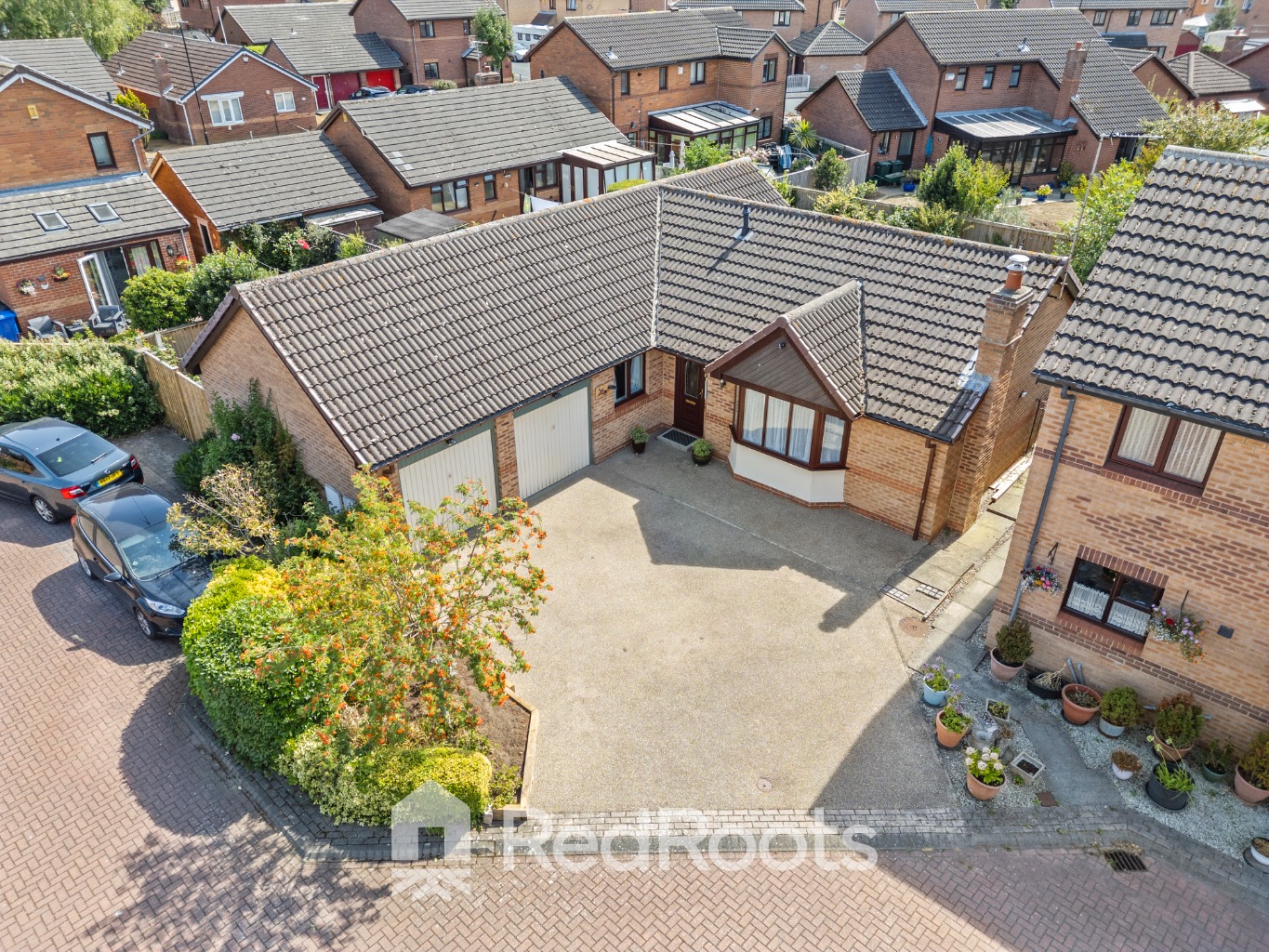 3 bed detached house for sale in St. Marys Drive, Dunsville, Doncaster, DN7  - Property Image 2