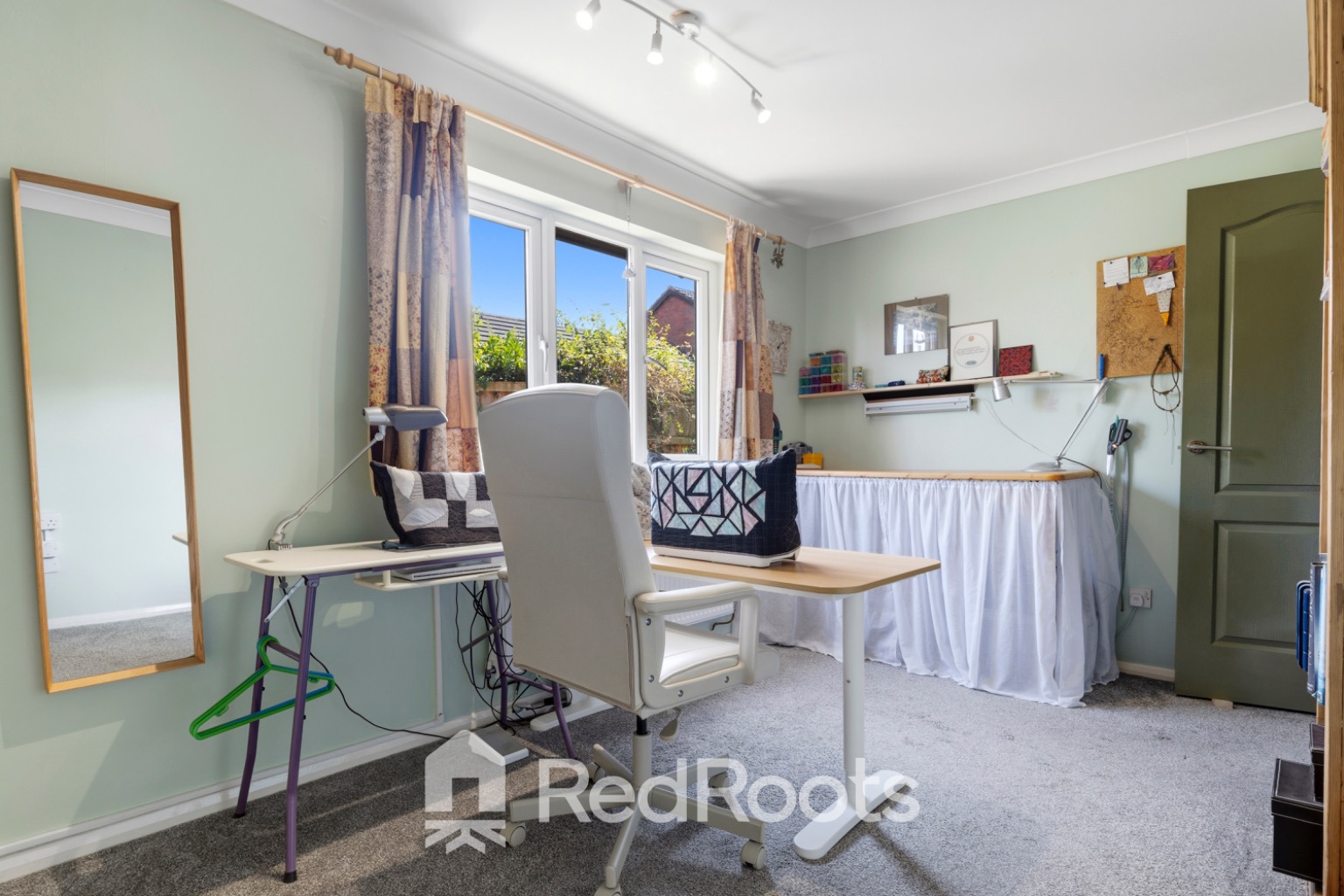 3 bed detached house for sale in St. Marys Drive, Dunsville, Doncaster, DN7  - Property Image 11