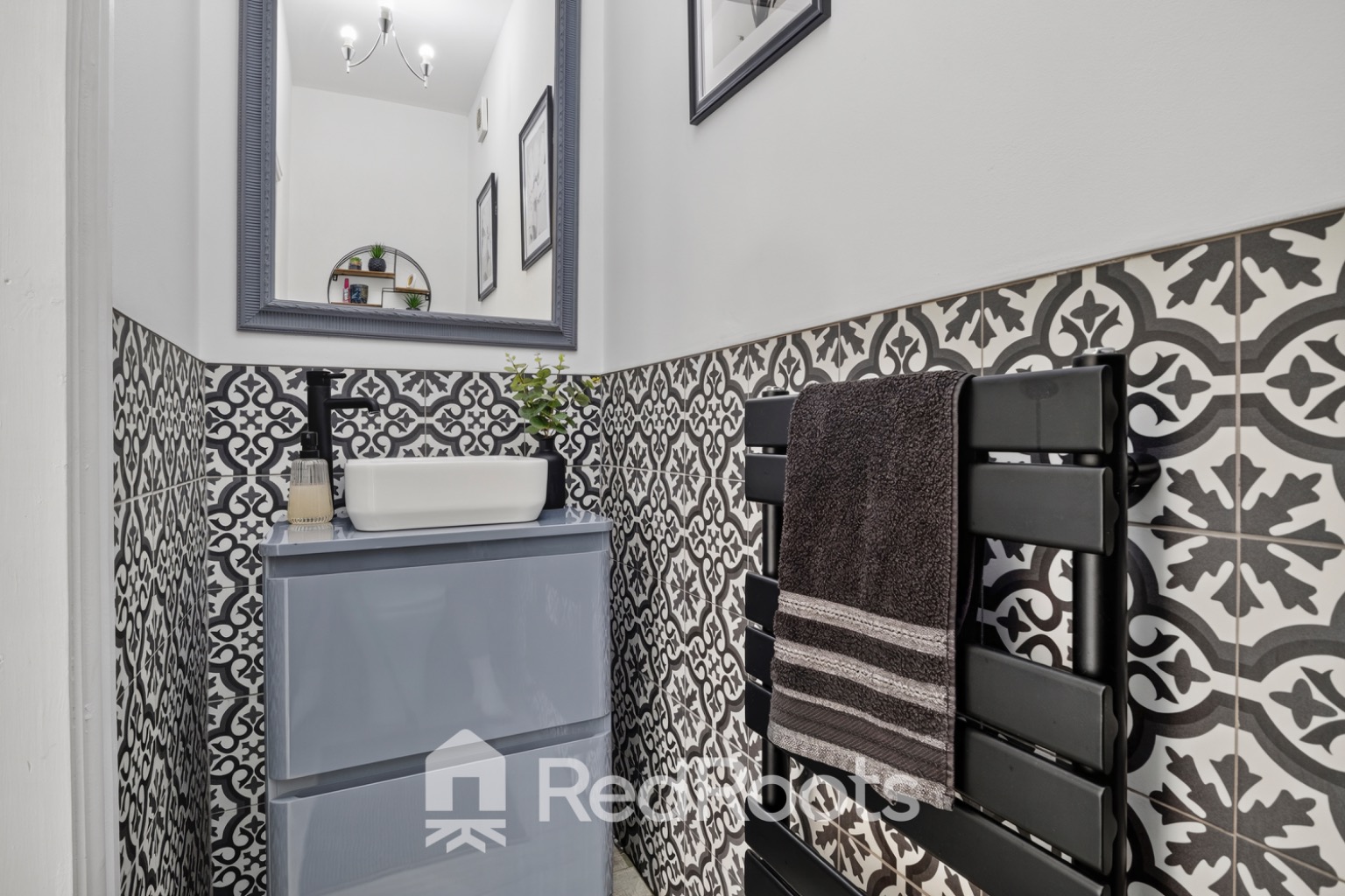 4 bed semi-detached house for sale in Kings Close, Hatfield, Doncaster, DN7  - Property Image 14