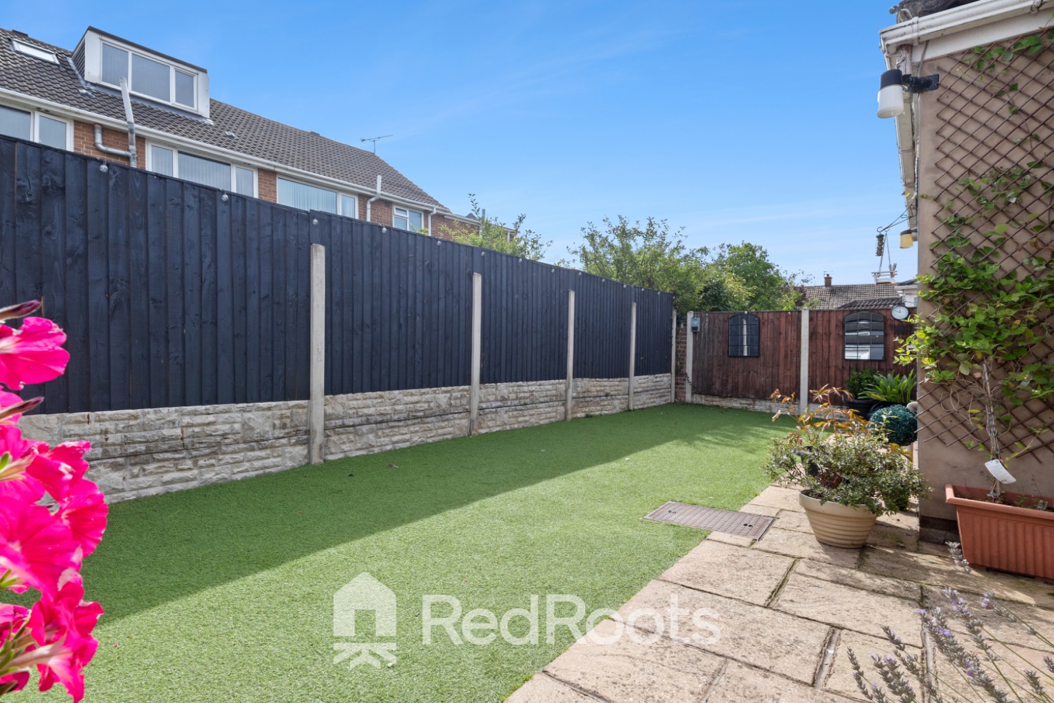 4 bed semi-detached house for sale in Kings Close, Hatfield, Doncaster, DN7  - Property Image 17