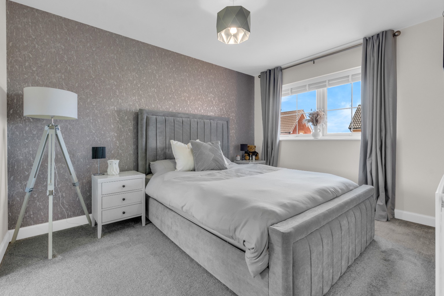 3 bed detached house for sale in Wallis Grove, Harworth, Doncaster, South Yorkshire, DN118SS  - Property Image 13