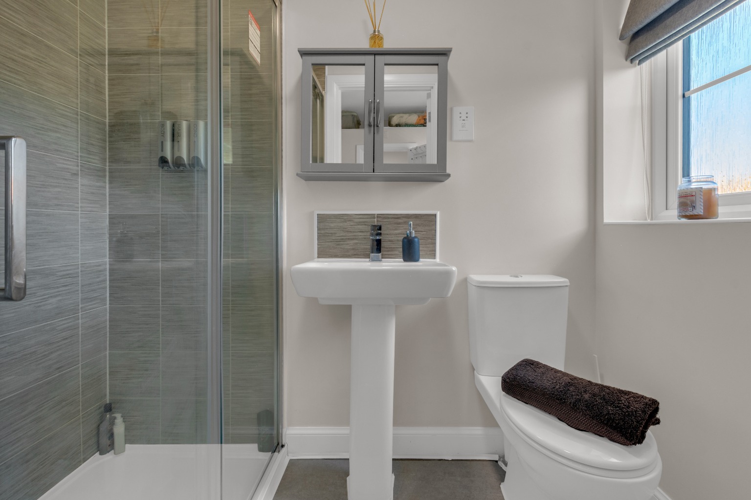 3 bed detached house for sale in Wallis Grove, Harworth, Doncaster, South Yorkshire, DN118SS  - Property Image 15