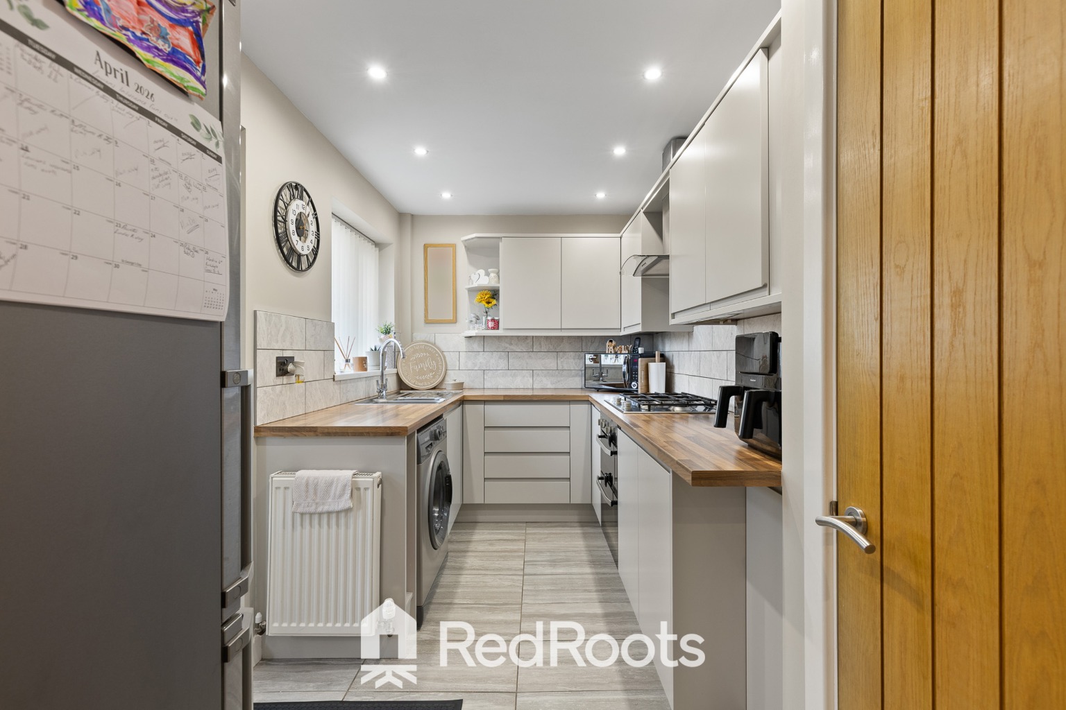 3 bed semi-detached house for sale in Maple Grove, Conisbrough, Doncaster, South Yorkshire, DN12 2JS  - Property Image 6