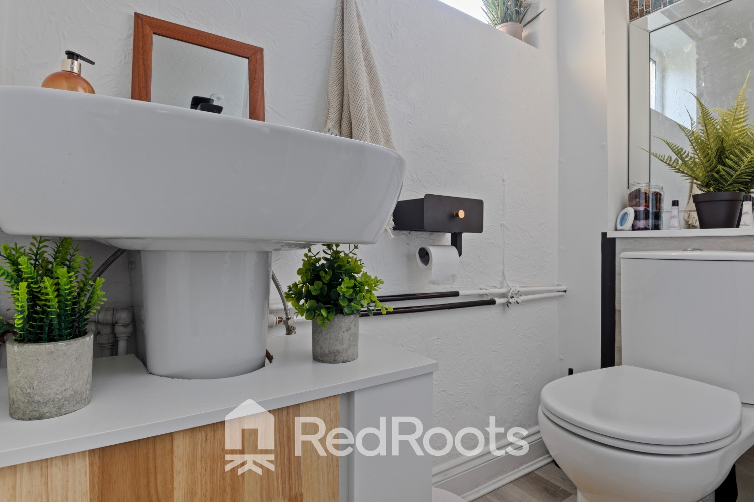 3 bed semi-detached house for sale in The Oval, Conisbrough, Doncaster, South Yorkshire, DN12 3HZ  - Property Image 10