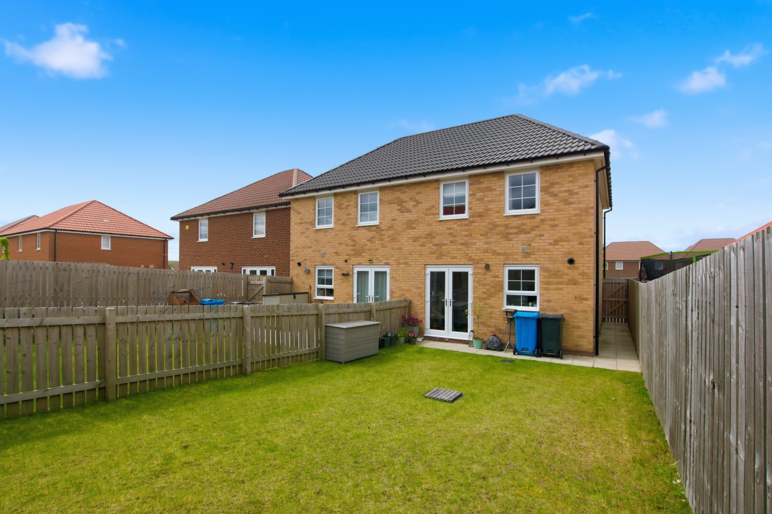 3 bed semi-detached house for sale in Farleigh Drive, Harworth, Doncaster, South Yorkshire, DN11 8SW  - Property Image 10