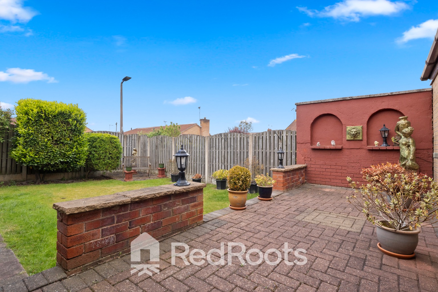 2 bed detached bungalow for sale in Rye Croft, Conisbrough, Doncaster, South Yorkshire, DN12 2BD  - Property Image 16