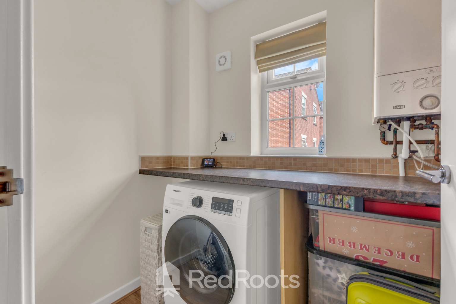 2 bed flat for sale in Farnley Road, Balby, Doncaster, South Yorkshire, DN4 8TS  - Property Image 12