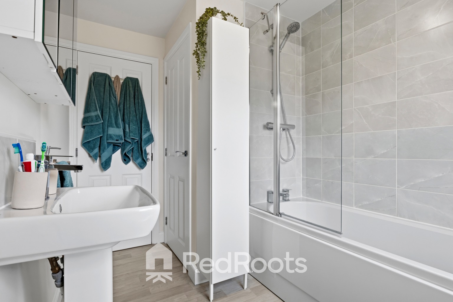 3 bed semi-detached house for sale in Farleigh Drive, Harworth, Doncaster, South Yorkshire, DN11 8SW  - Property Image 11