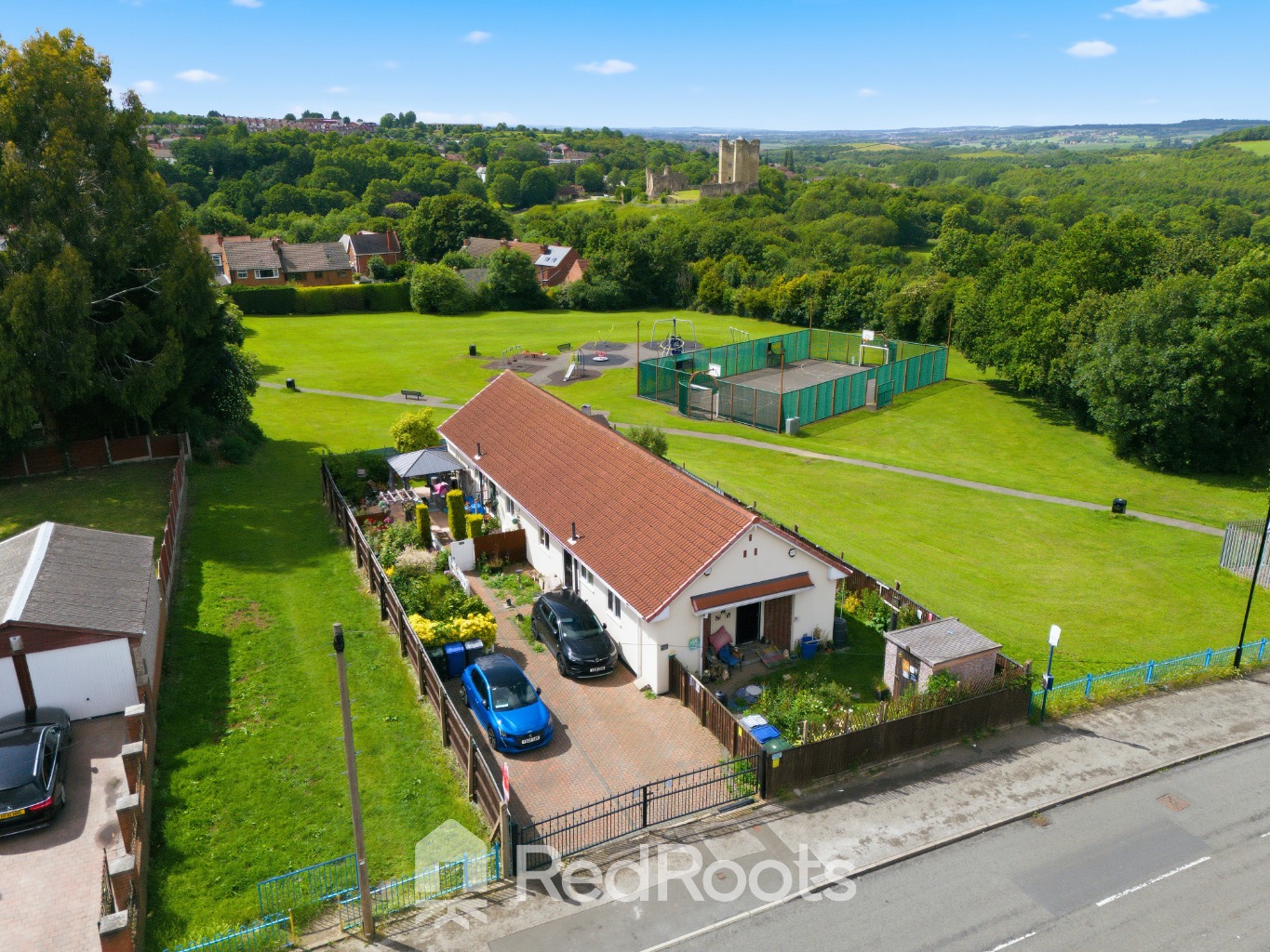 2 bed semi-detached bungalow for sale in Windmill Avenue, Conisbrough, Doncaster, South Yorkshire, DN12 2DH  - Property Image 21