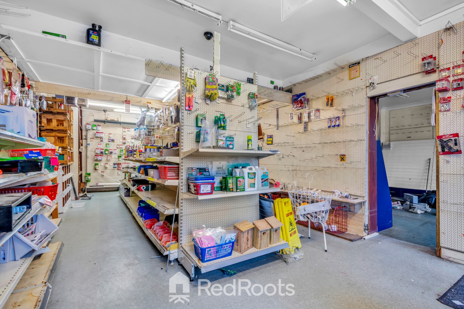 6 bed commercial property for sale in Houghton Road, Thurnscoe, Rotherham, South Yorkshire, S63 - Property Image 4