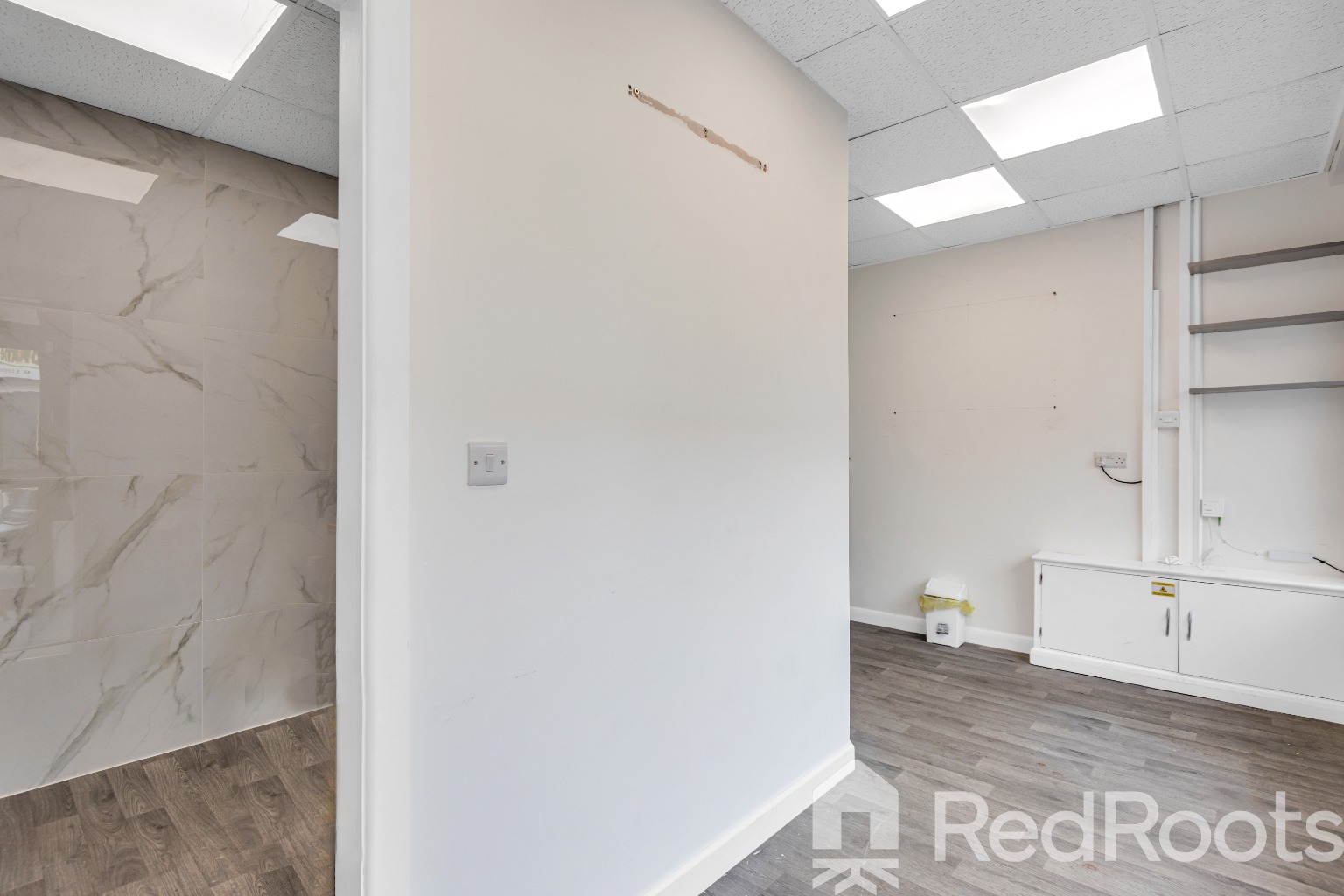 2 bed commercial property to rent in Kirkby Road, Hemsworth, Pontefract, West Yorkshire, WF9 - Property Image 2