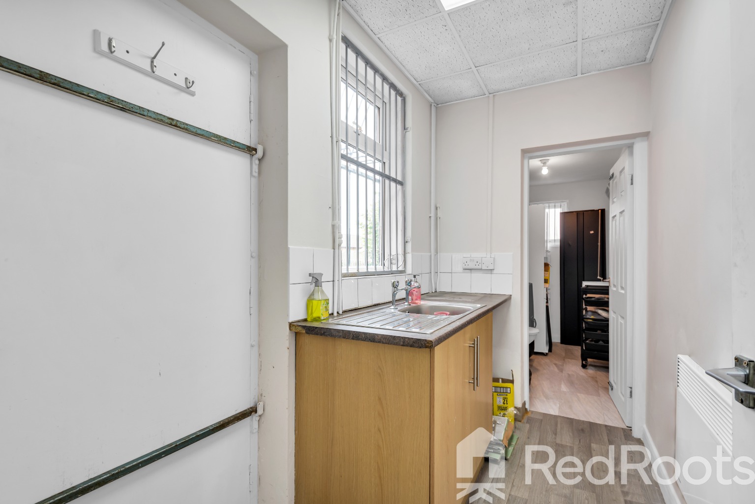 2 bed commercial property to rent in Kirkby Road, Hemsworth, Pontefract, West Yorkshire, WF9 - Property Image 10