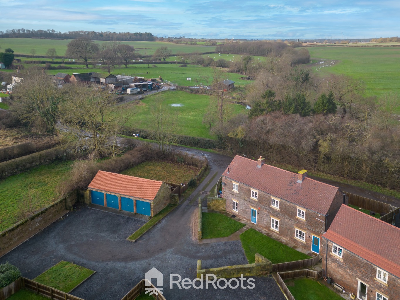 4 bed detached house to rent in Hardwick Lane, West Hardwick, Wakefield, West Yorkshire, WF4  - Property Image 2