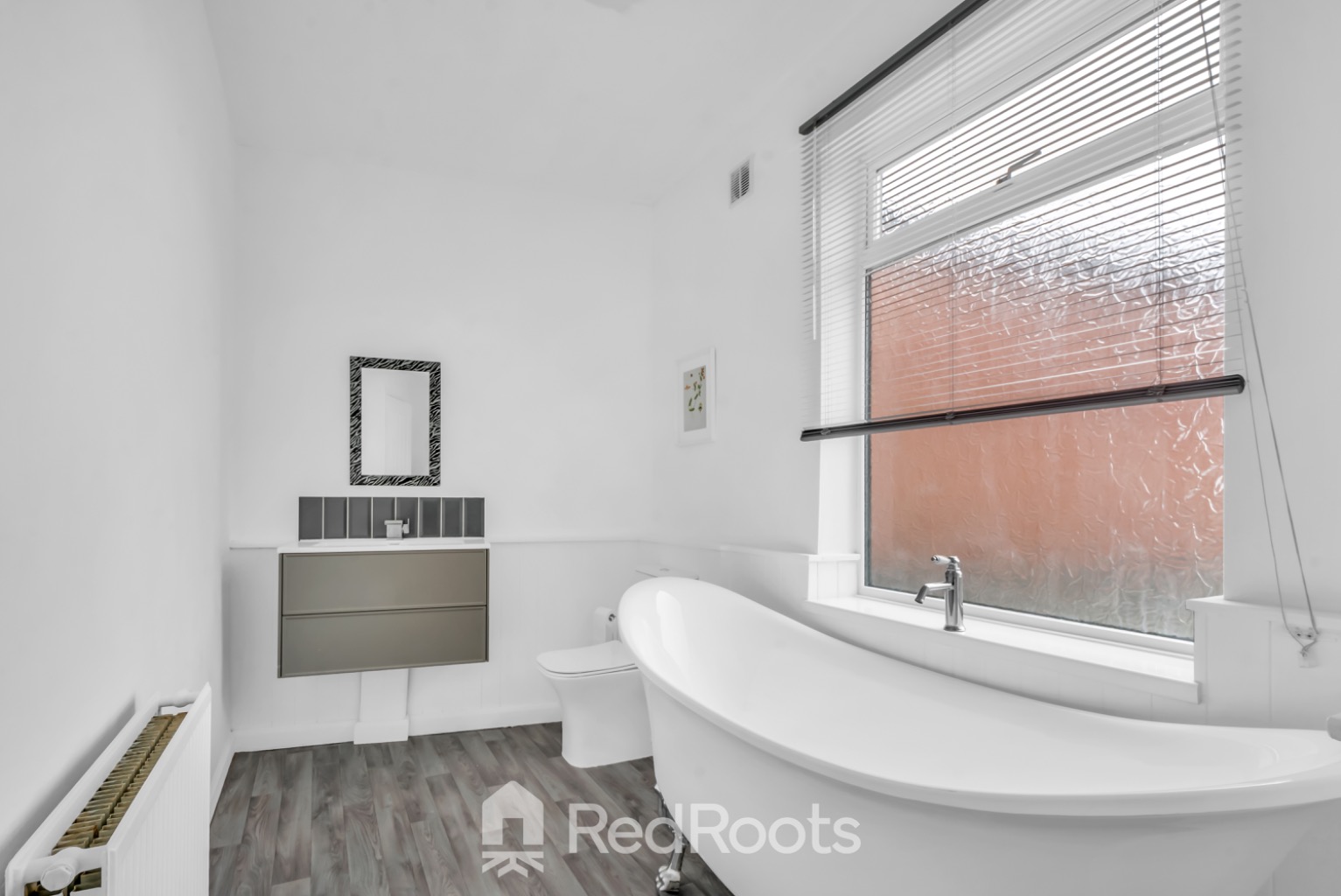 2 bed flat to rent in Kirkby Road, Hemsworth, Pontefract, West Yorkshire, WF9 - Property Image 5