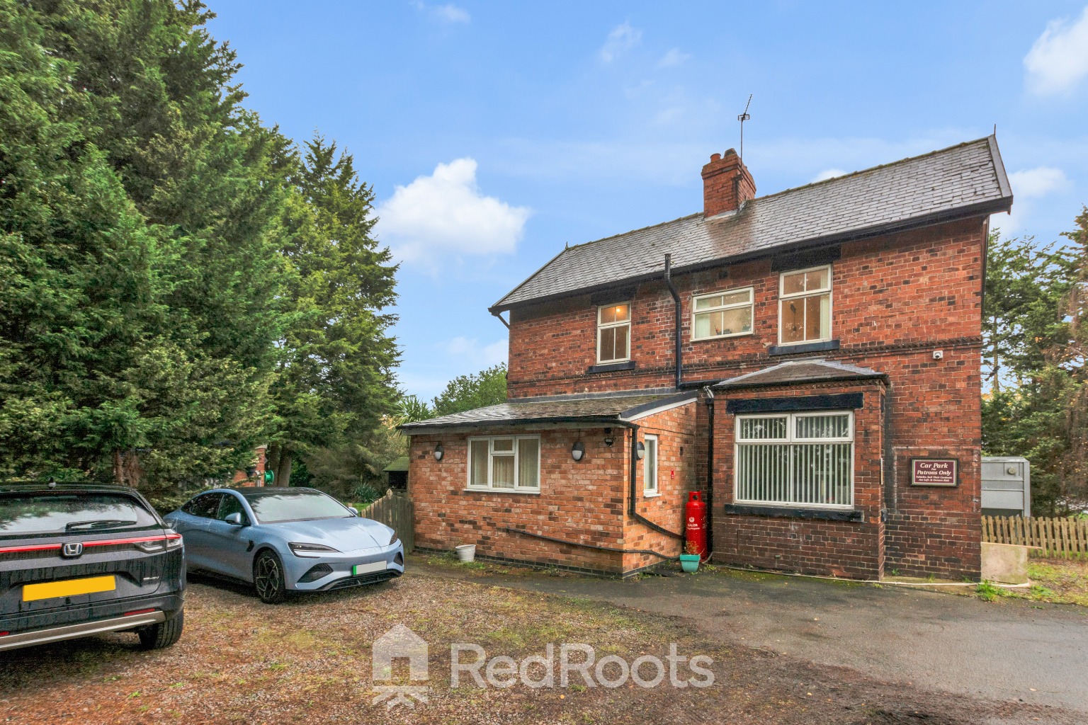 3 bed detached house for sale in Swing Bridge House, Kirkhouse Green, Doncaster, South Yorkshire, DN7 5TE  - Property Image 33