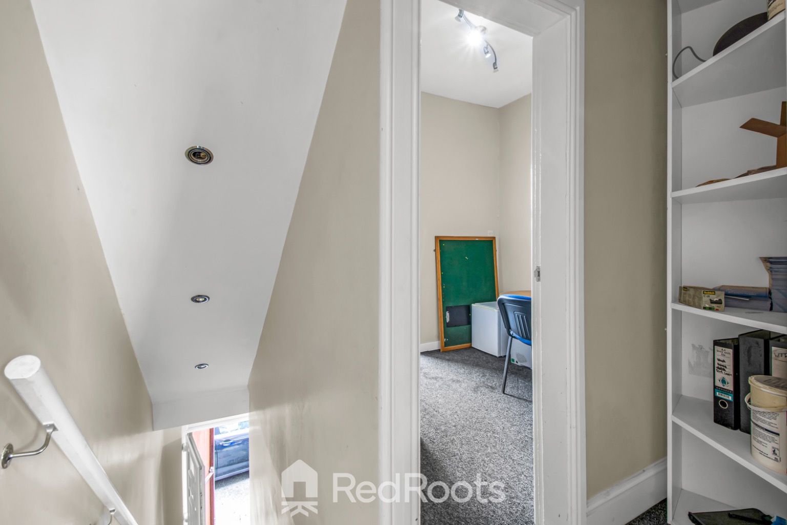 Commercial property to rent in Station Lane, Featherstone, Pontefract, West Yorkshire, WF7 - Property Image 9