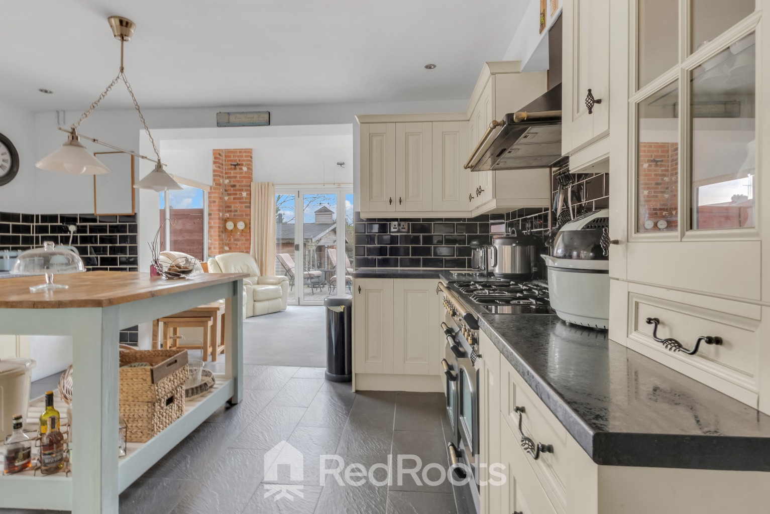 4 bed detached house for sale in Doncaster Road, Harlington, Doncaster, DN5  - Property Image 16