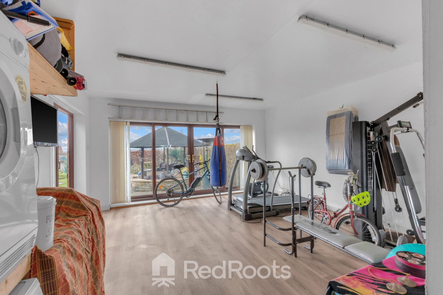 4 bed detached house for sale in Doncaster Road, Harlington, Doncaster, DN5  - Property Image 6