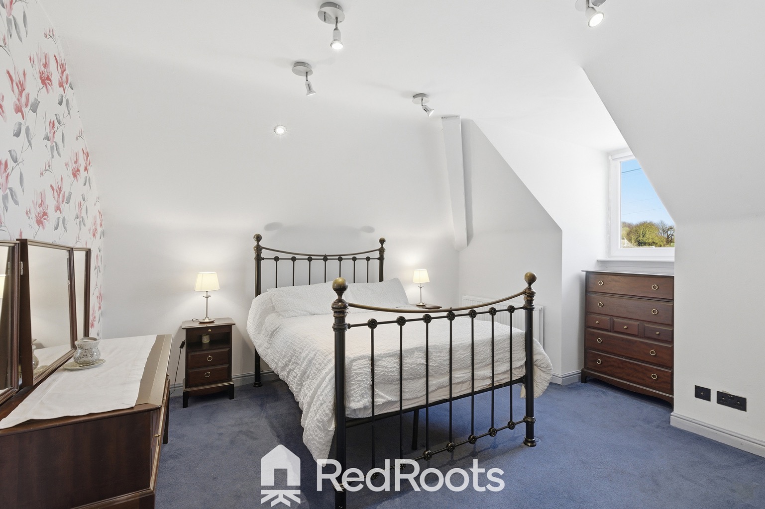 4 bed detached house for sale in Doncaster Road, Harlington, Doncaster, DN5  - Property Image 3