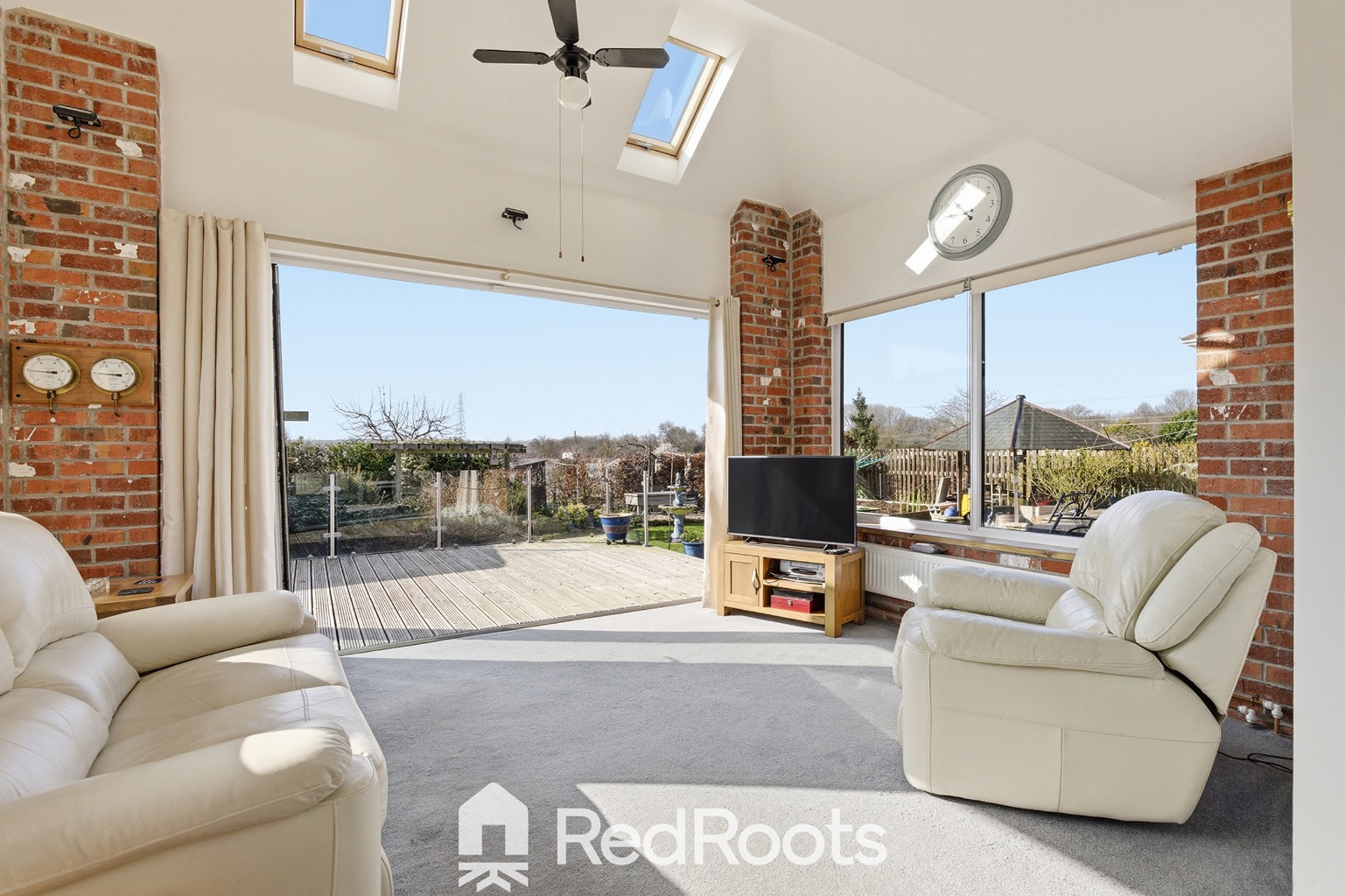 4 bed detached house for sale in Doncaster Road, Harlington, Doncaster, DN5  - Property Image 5