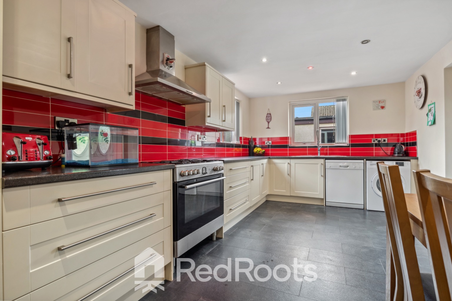 4 bed detached bungalow for sale in Doncaster, South Yorkshire, DN5  - Property Image 11