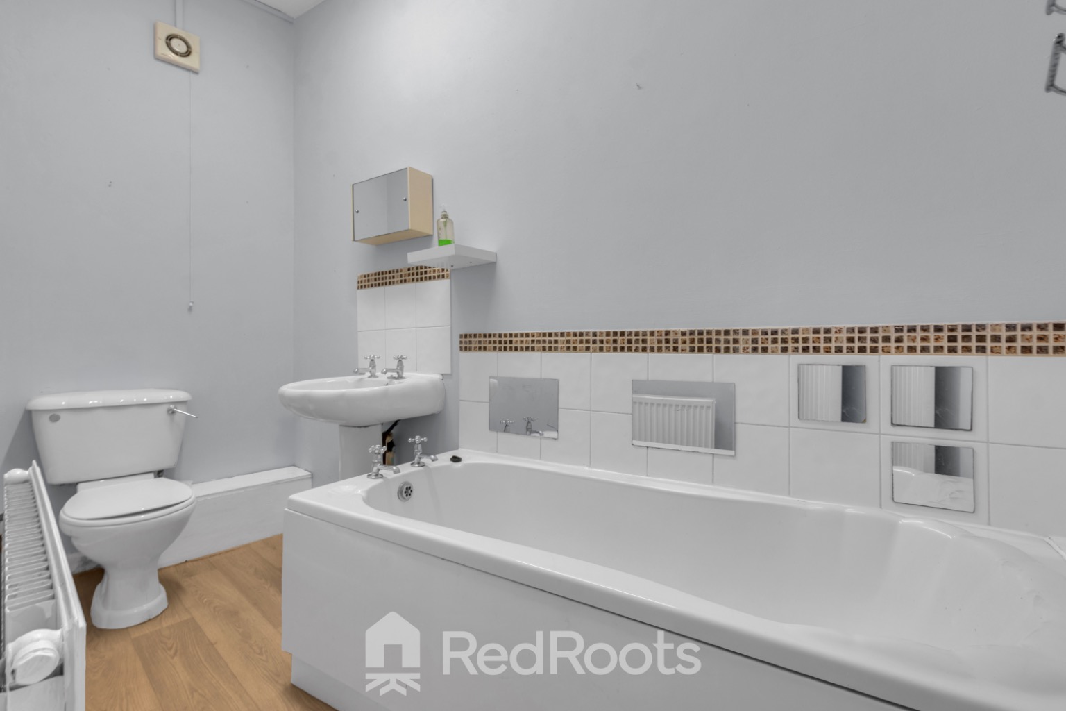 2 bed mixed use for sale in Barnsley Road, South Elmsall, Pontefract, West Yorkshire, WF9  - Property Image 5