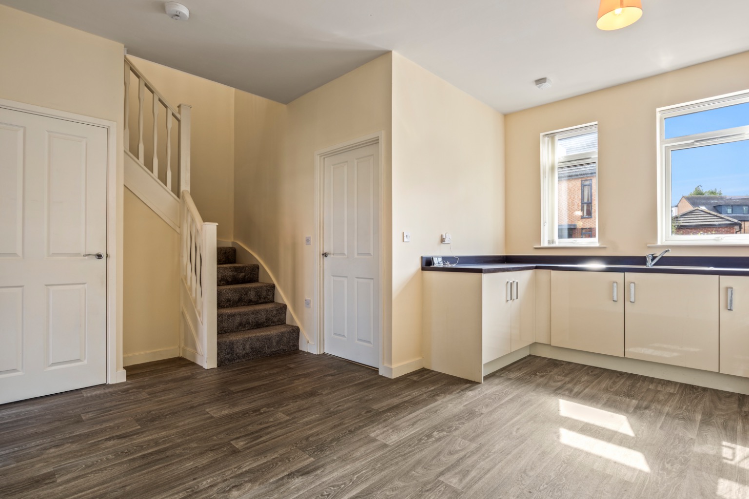 3 bed terraced house for sale in Heartswood Road, Bentley, Doncaster, South Yorkshire, DN5  - Property Image 5