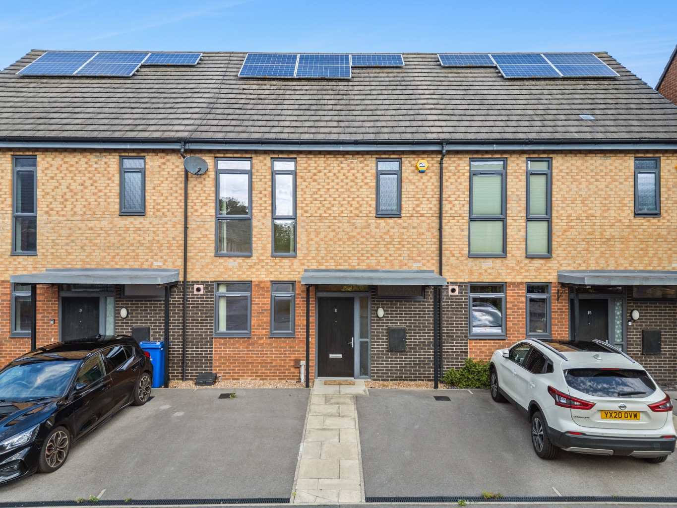 3 bed terraced house for sale in Heartswood Road, Bentley, Doncaster, South Yorkshire, DN5  - Property Image 1