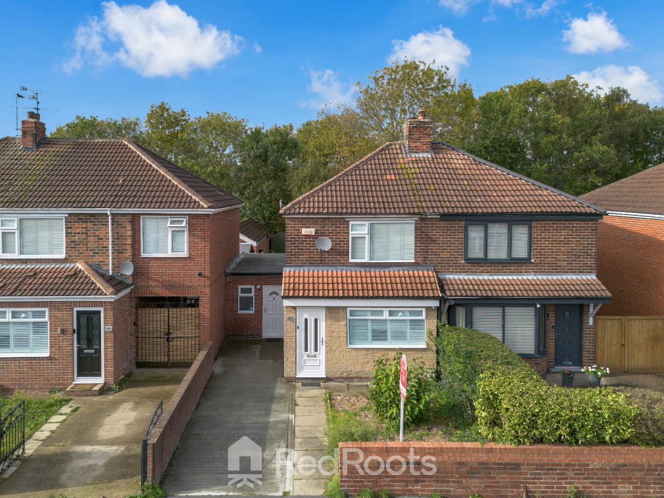 2 bed semi-detached house for sale in Crompton Avenue, Sprotbrough, Doncaster, DN5 - Property Image 2
