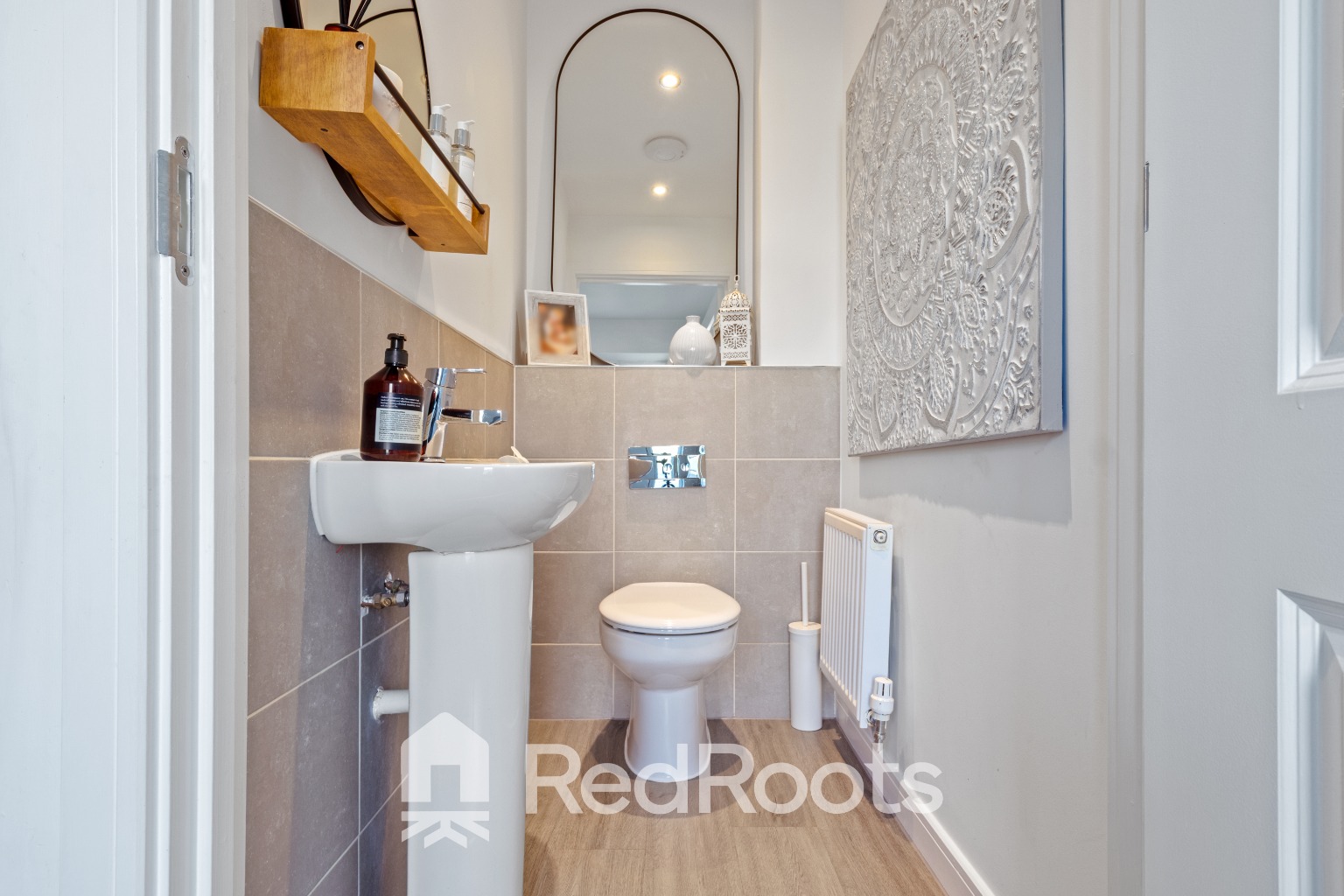 3 bed detached house for sale in Heselden Drive, Wakefield, WF1  - Property Image 9