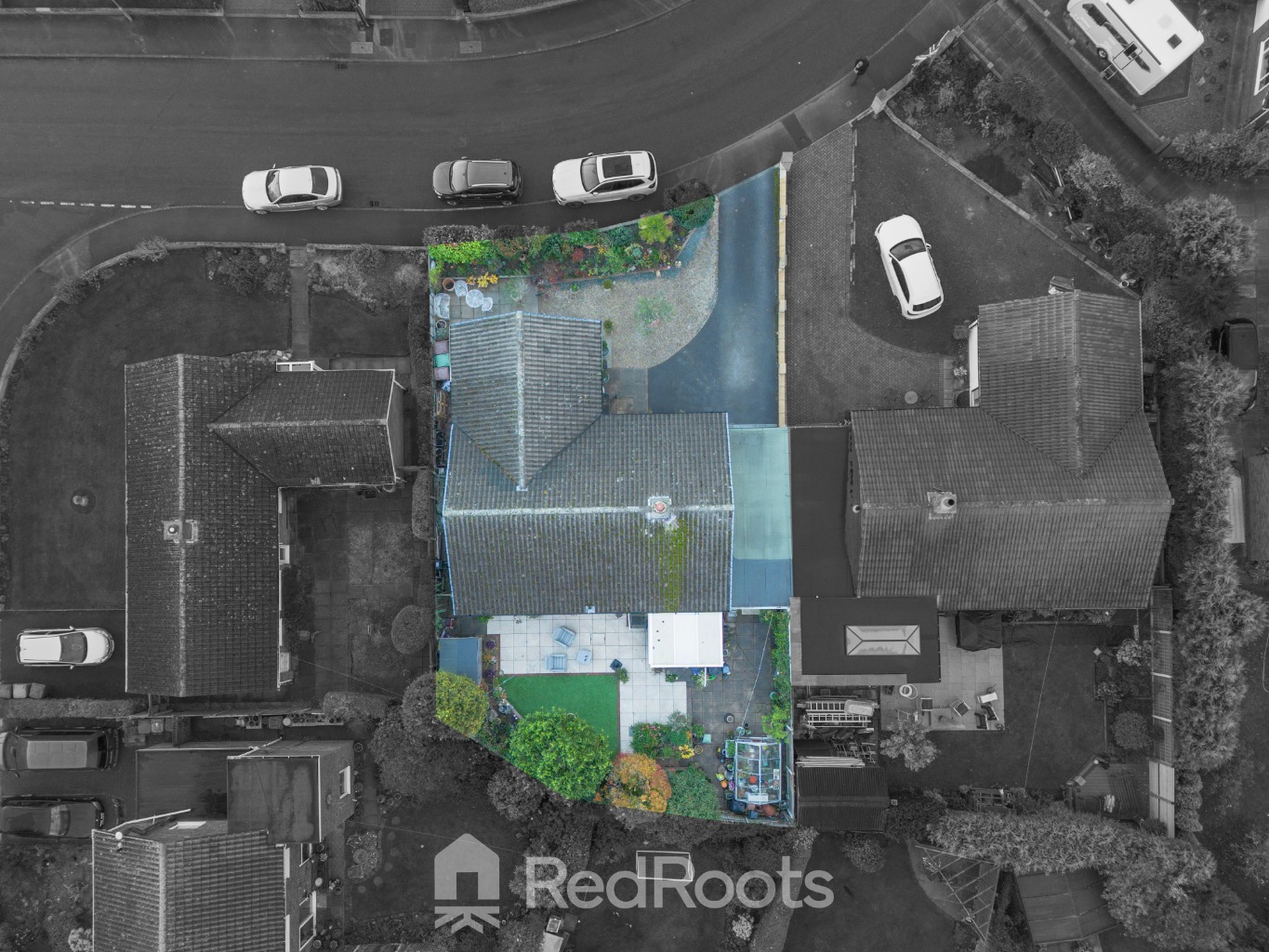 3 bed detached bungalow for sale in Thorpe Audlin, Pontefract, West Yorkshire, WF8  - Property Image 2