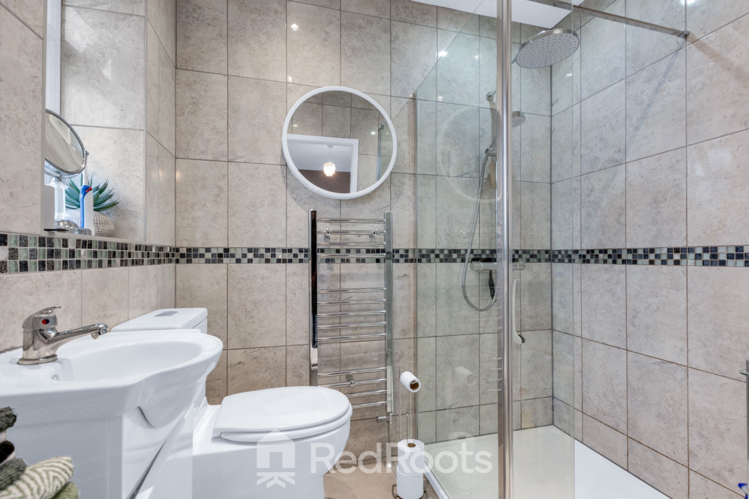 3 bed detached bungalow for sale in Thorpe Audlin, Pontefract, West Yorkshire, WF8  - Property Image 11