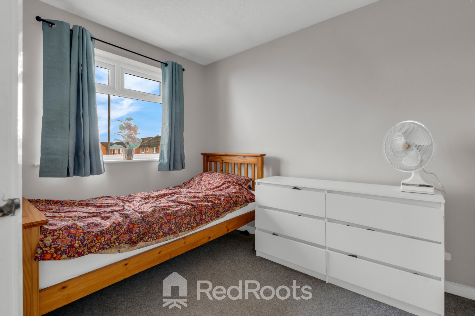 3 bed link detached house for sale in 2 Trent Close, Edlington, Doncaster, DN12  - Property Image 20