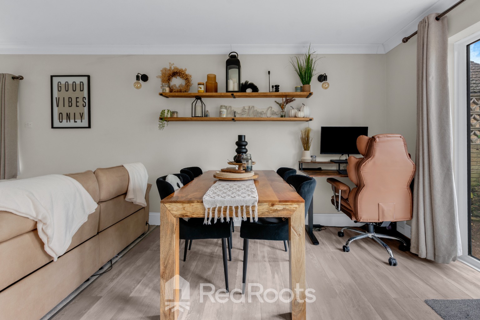 4 bed detached house for sale in High Street, Wroot, Doncaster, Lincolnshire, DN9  - Property Image 6