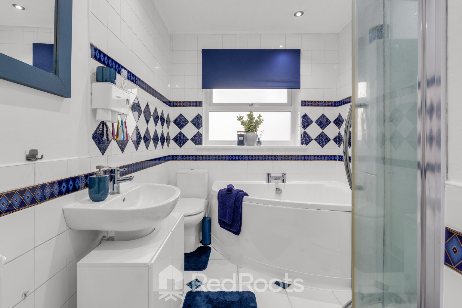 4 bed detached house for sale in High Street, Wroot, Doncaster, Lincolnshire, DN9  - Property Image 22