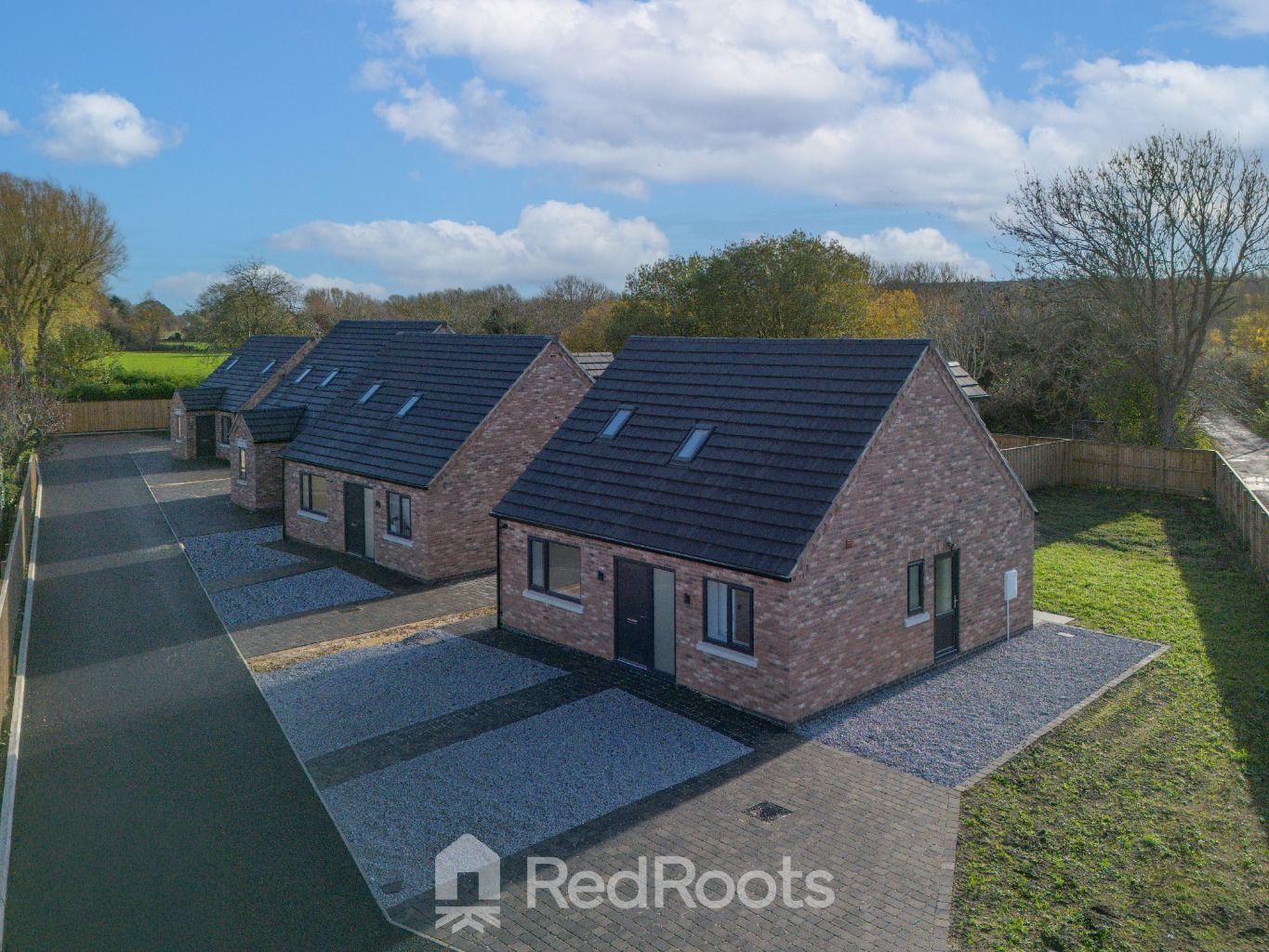 3 bed detached house for sale in 2 Long Pasture Drive, Norton, Doncaster, South Yorkshire, DN6 9FJ  - Property Image 23