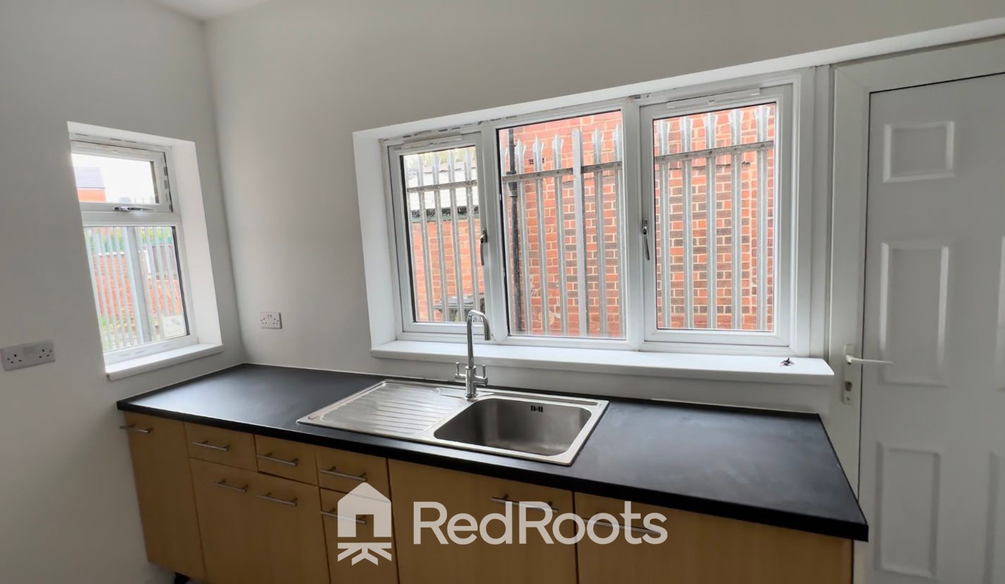 3 bed mixed use for sale in Bentley, Doncaster, South Yorkshire, DN5  - Property Image 9