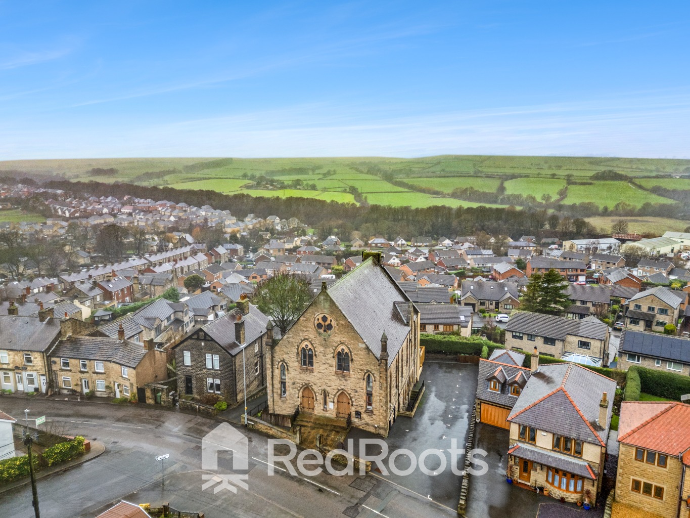 3 bed flat for sale in Clayton Court, Church Lane, Clayton West, HD8  - Property Image 1