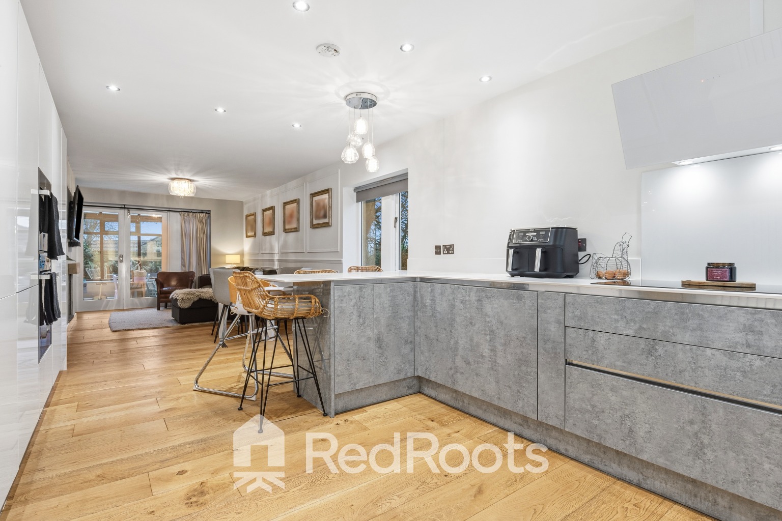 4 bed detached house for sale in Lea Head, Shepley, HD8 8EN  - Property Image 4