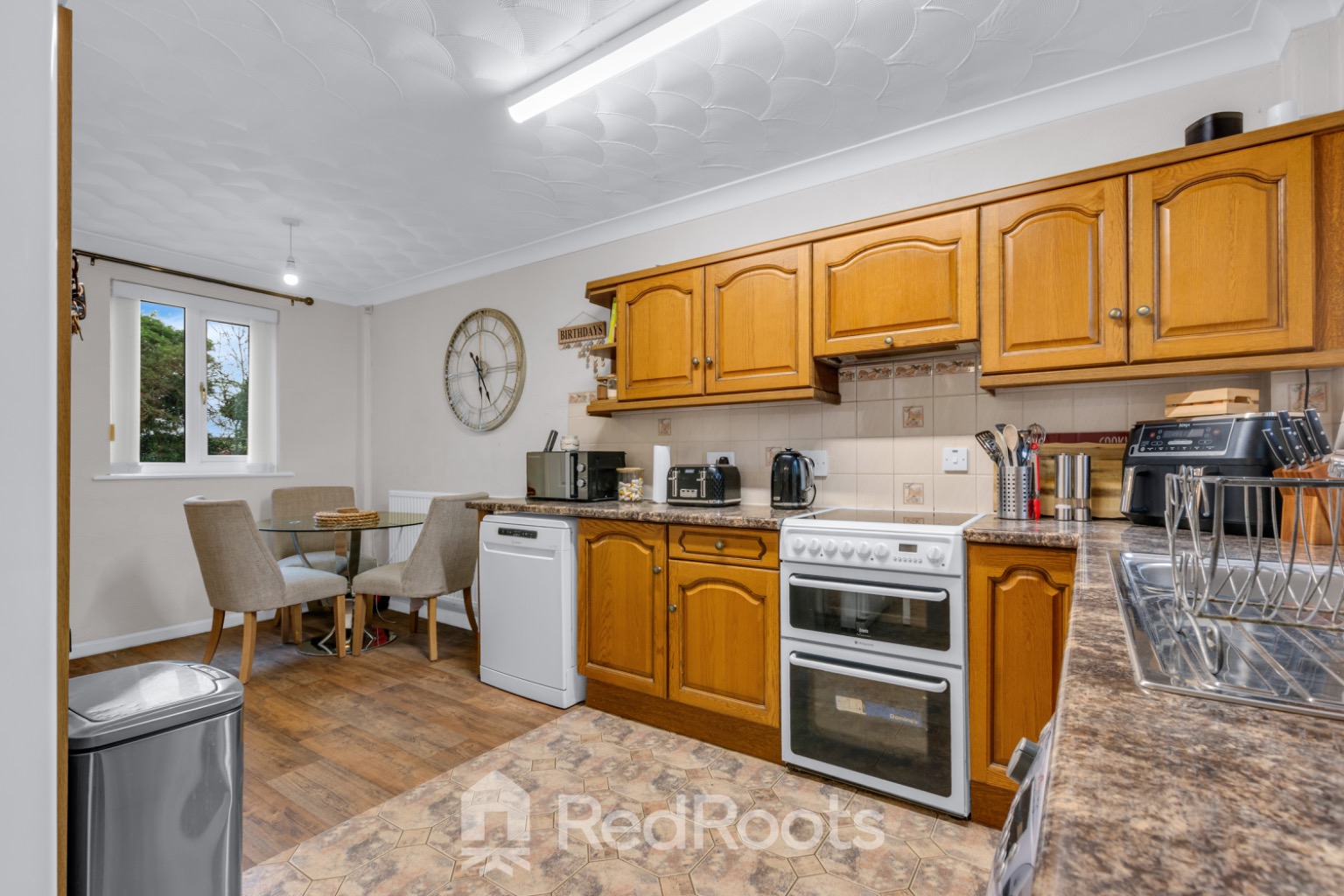 2 bed semi-detached house for sale in Willow Garth, South Elmsall, WF9  - Property Image 9