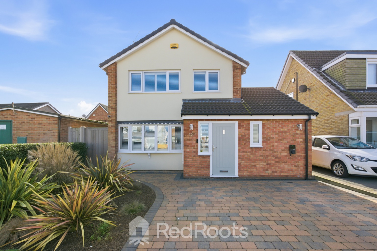 3 bed detached house for sale in Ambleside Crescent, Sprotbrough, Doncaster, South Yorkshire, DN5  - Property Image 1