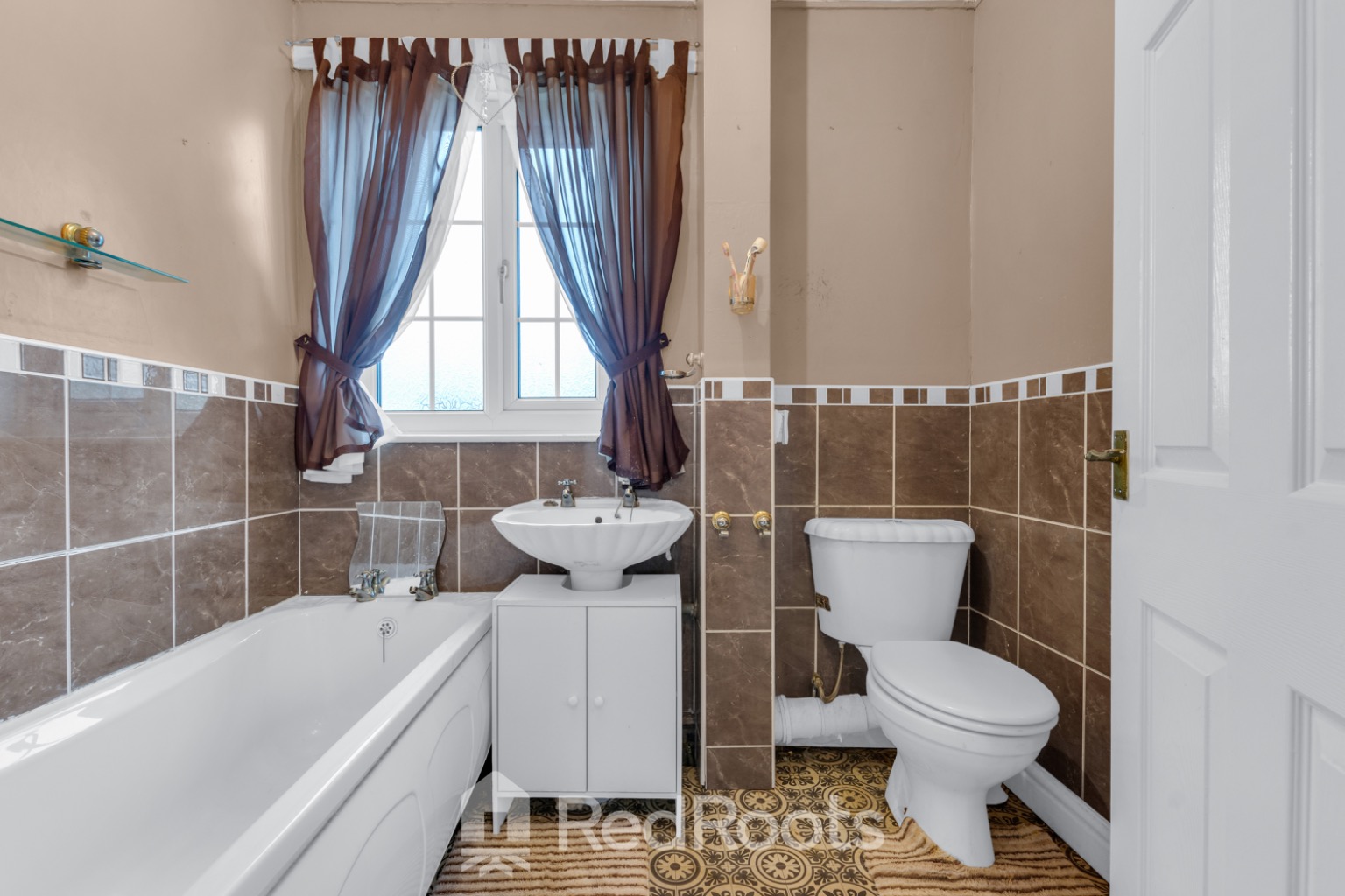 3 bed semi-detached house for sale in Moorshutt Road, Hemsworth, Pontefract, West Yorkshire, WF9  - Property Image 15
