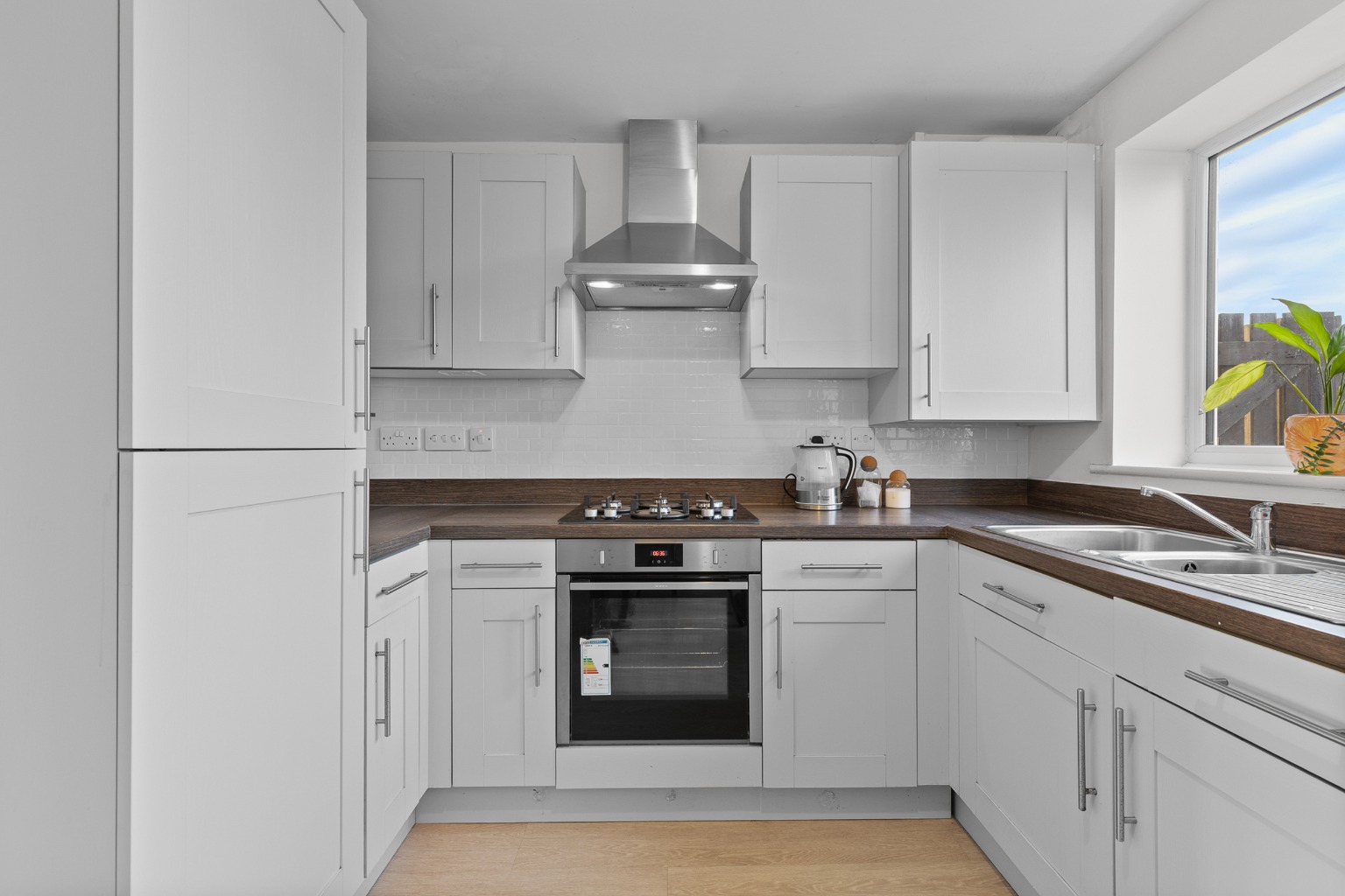 3 bed semi-detached house for sale in Stayers Road, Bessacarr, Doncaster, South Yorkshire, DN4 7FL  - Property Image 4