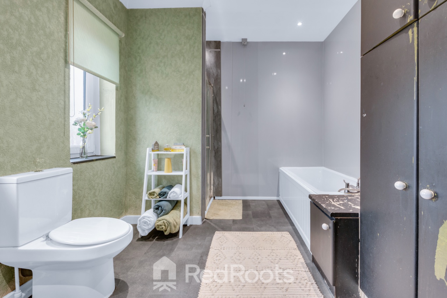 5 bed detached house for sale in Tom Wood Ash Lane, Upton, Pontefract, West Yorkshire, WF9  - Property Image 21