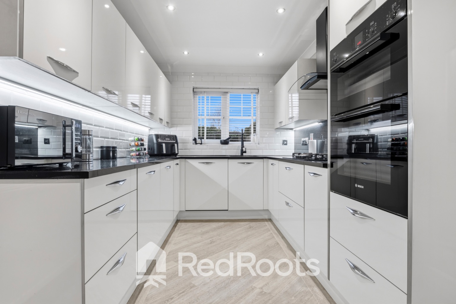 4 bed detached house for sale in Westongales Way, Bentley, Doncaster, DN5  - Property Image 5