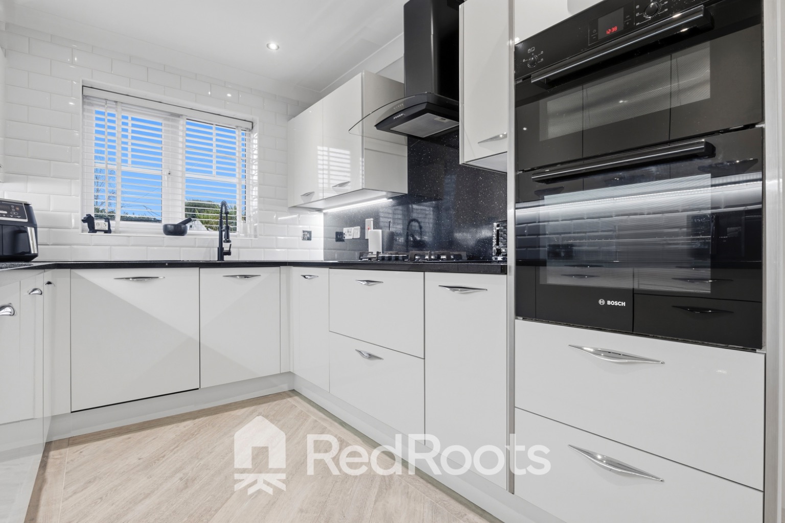 4 bed detached house for sale in Westongales Way, Bentley, Doncaster, DN5  - Property Image 6