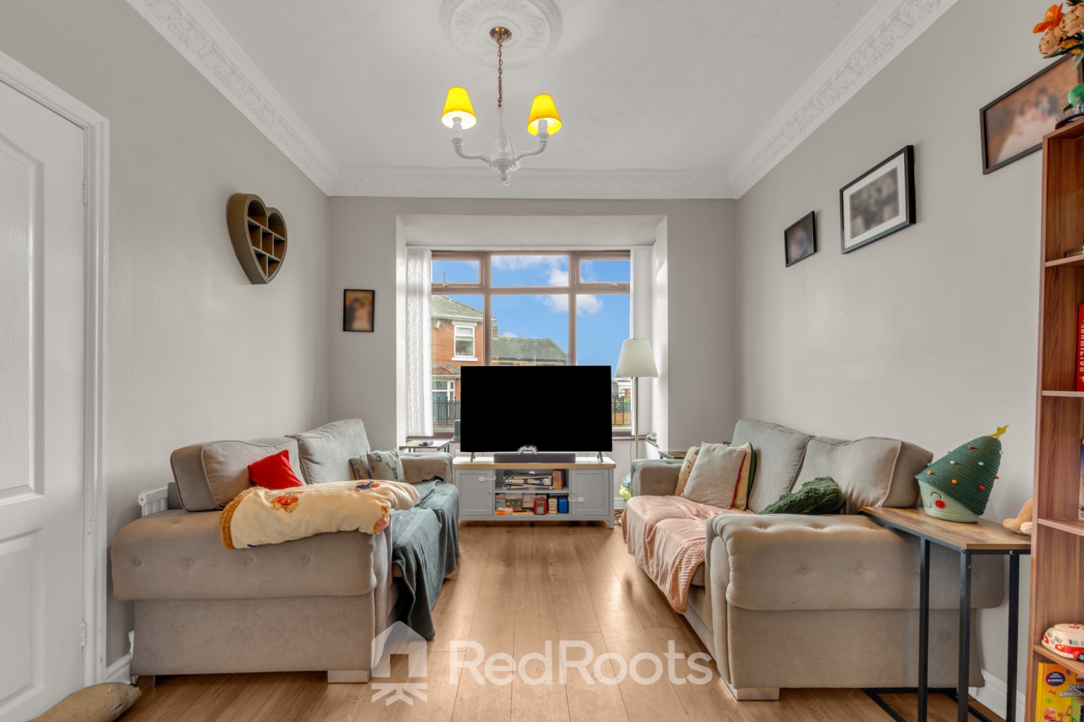 2 bed terraced house for sale in Moorthorpe, South Elmsall, Pontefract, West Yorkshire, WF9  - Property Image 3