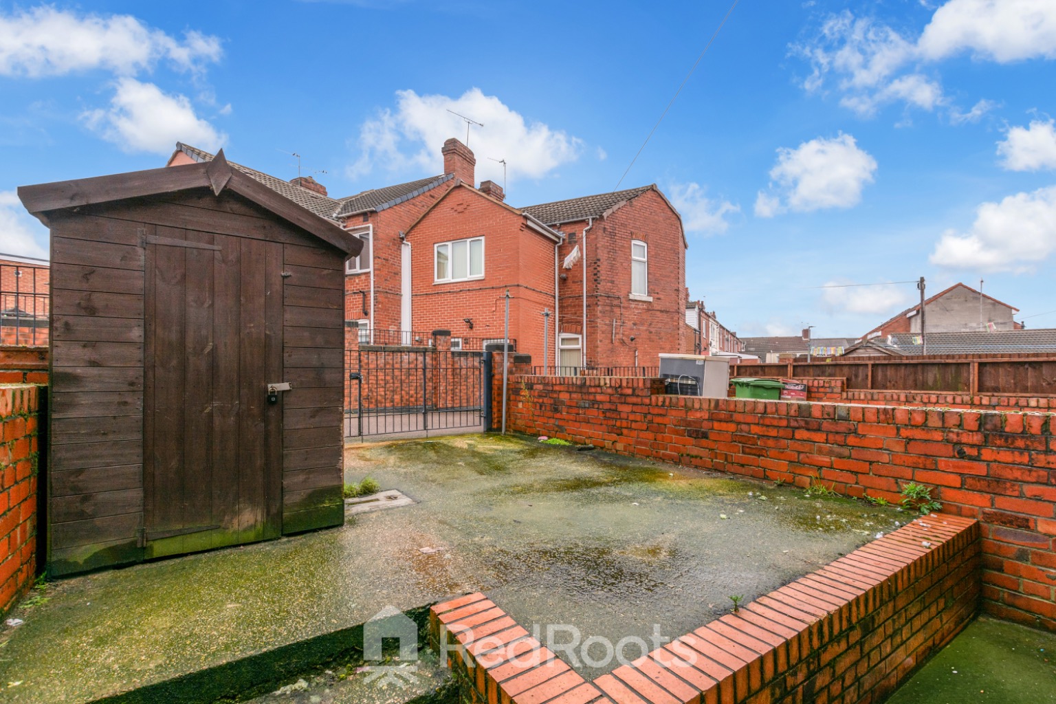 2 bed terraced house for sale in Moorthorpe, South Elmsall, Pontefract, West Yorkshire, WF9  - Property Image 14